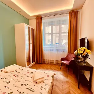 Moderni Na Hluboke V Praze - Idealni Pro 4 Apartmán